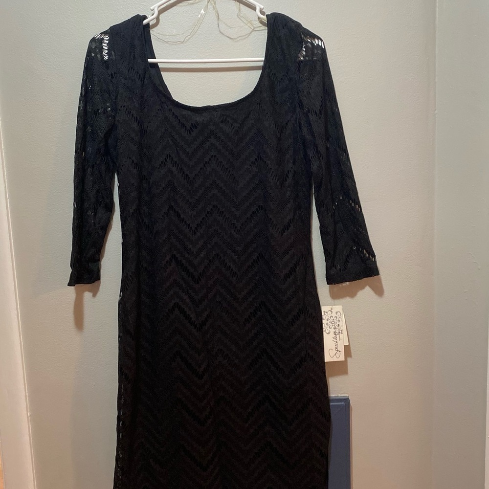 Black Fitted Dress with Gold Zipper